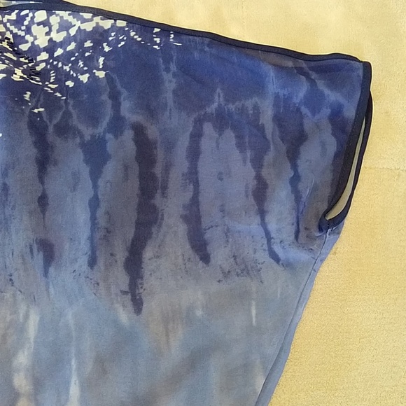 Top - Picture 3 of 3